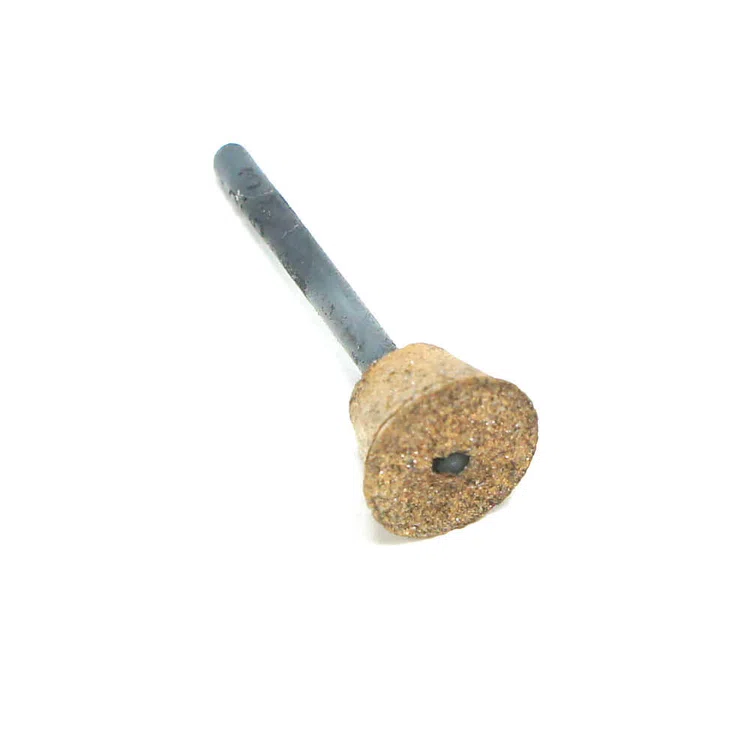 Алмазный спеченый диск Ювинстр Обратный конус d10x5,5x2,35мм