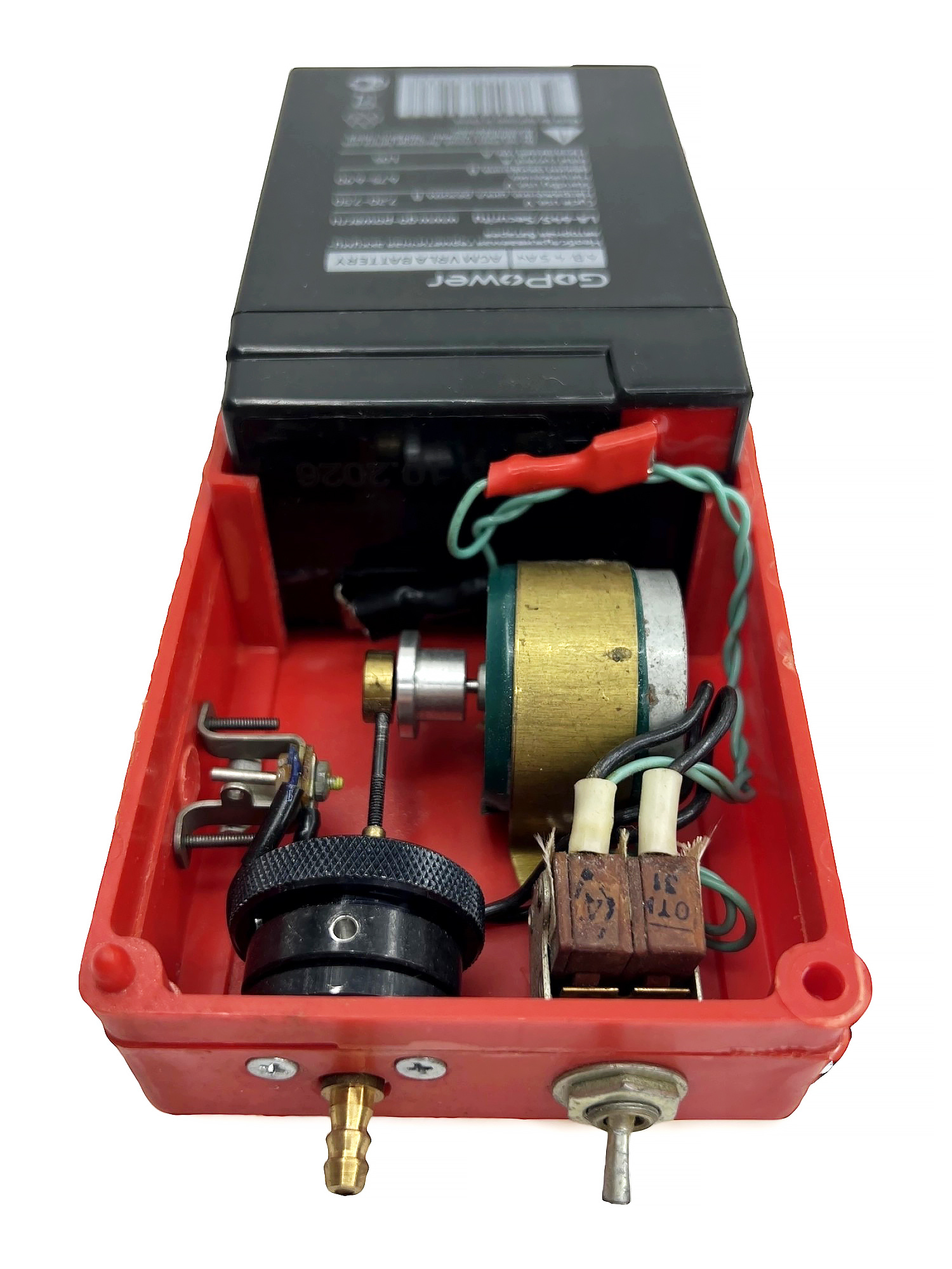 Компрессор для рыбок дорожный аккумуляторный КДА6В — фото 4